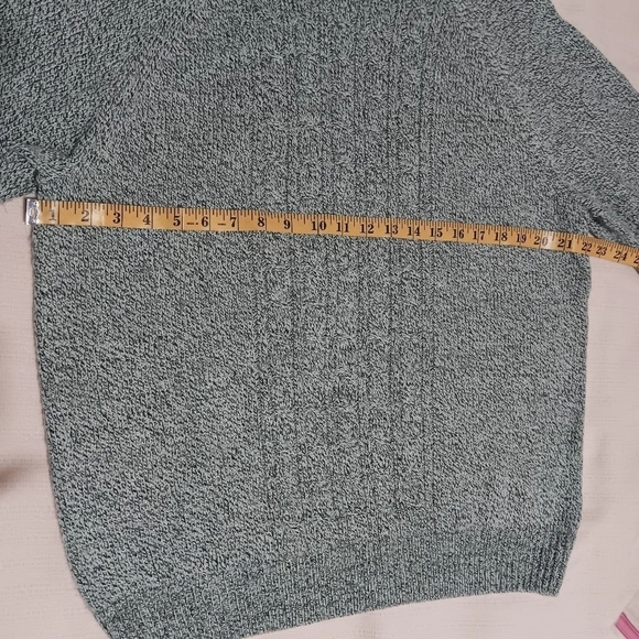 3 X$20 Rebecca Malone Women's Pullover light green Sweater Long Sleeve Size XL - Picture 5 of 7